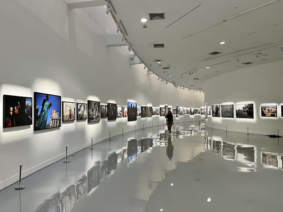 Photo Museum Exhibition of the Year 2023 - Bangkok Art and Culture Centre, James Nachtwey: Memoria